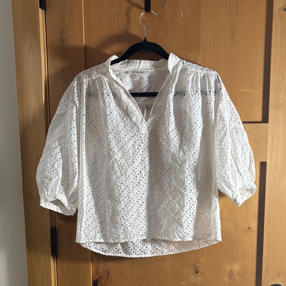 Frame Denim Tops - Frame Denim white Eyelet Blouse size xs
